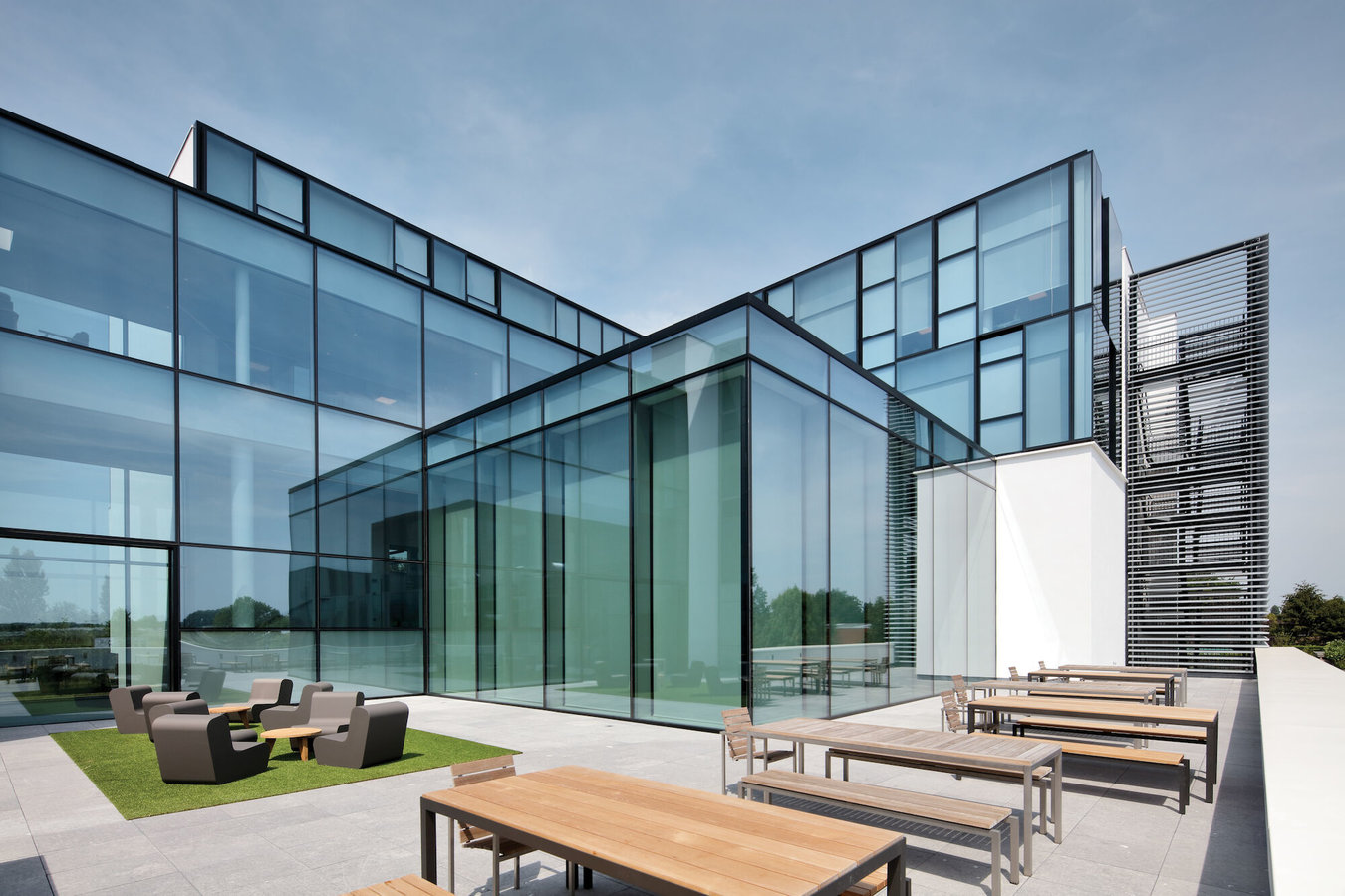 Reynaers Campus - Experience Centre mit MasterLine 8 Fenstern